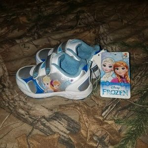 New Frozen Size6 Shoes